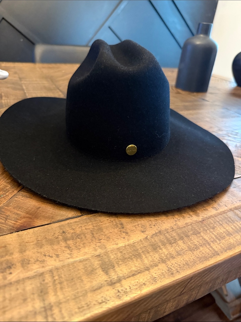 GIGI PIP Black Wide-Brim Felt Hat with Subtle Logo